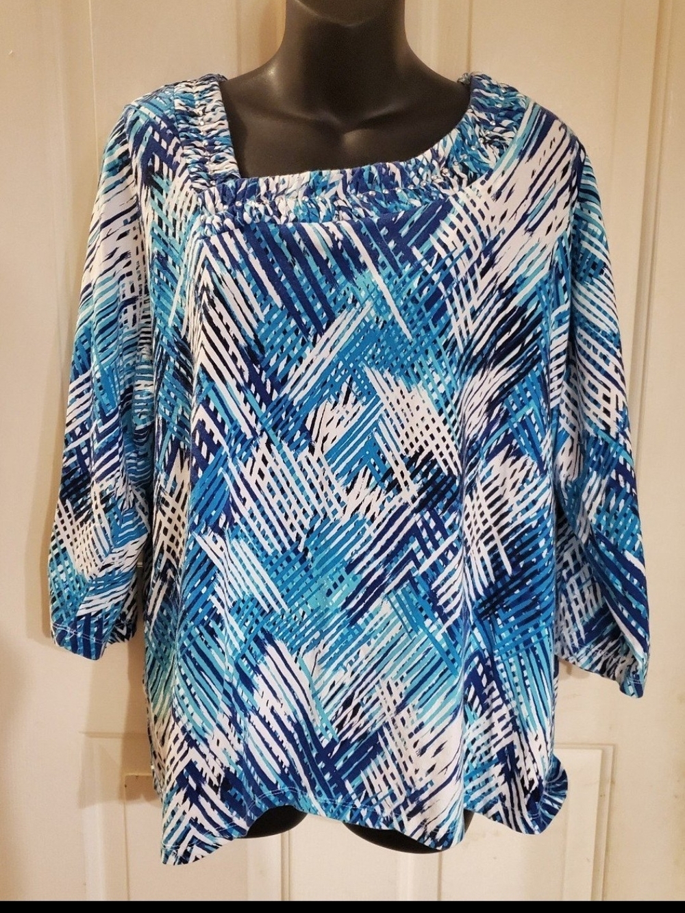 Women's Blue Abstract Print Square-Neck Blouse